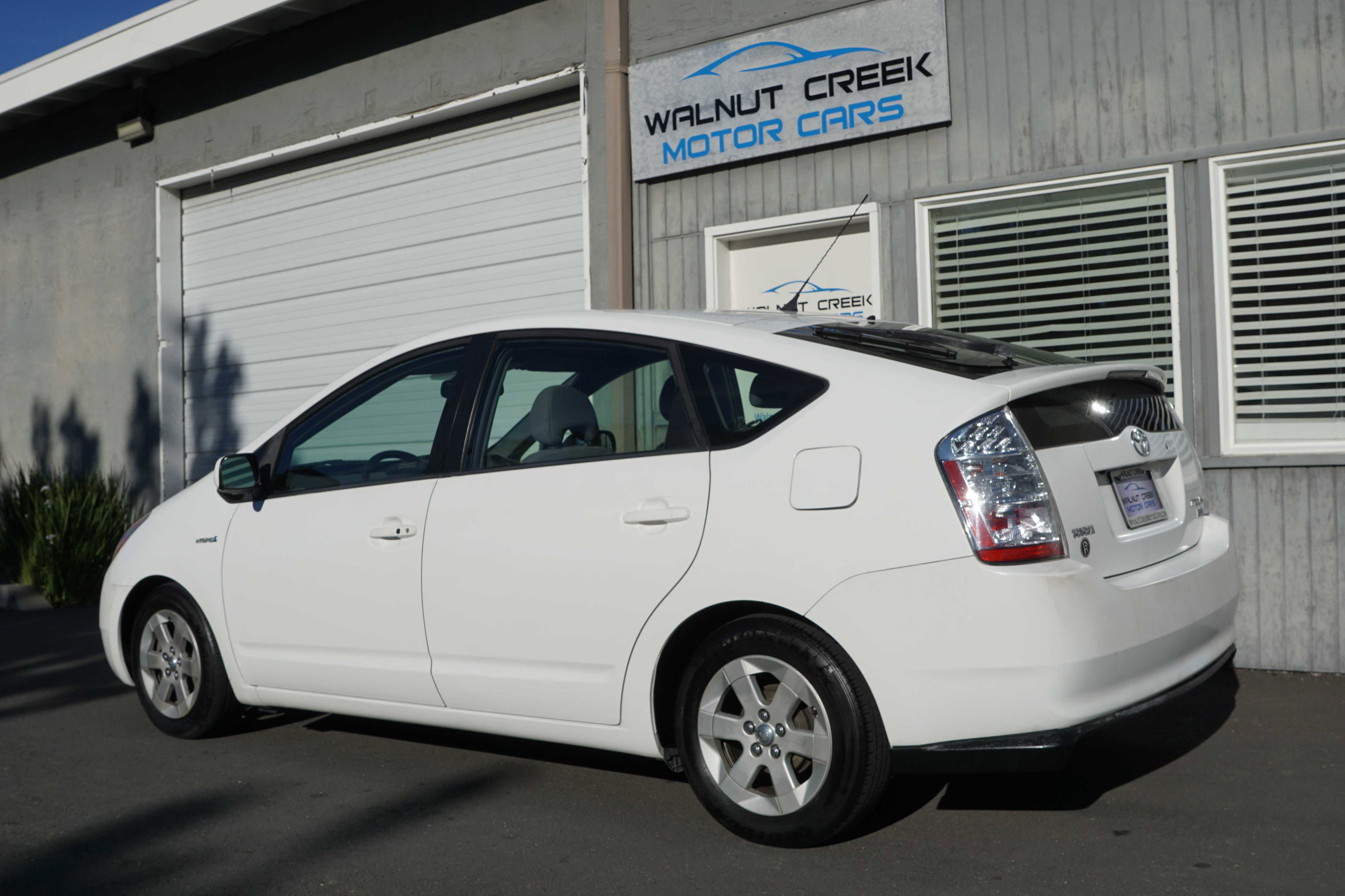 Used 2007 Toyota Prius Touring image 18
