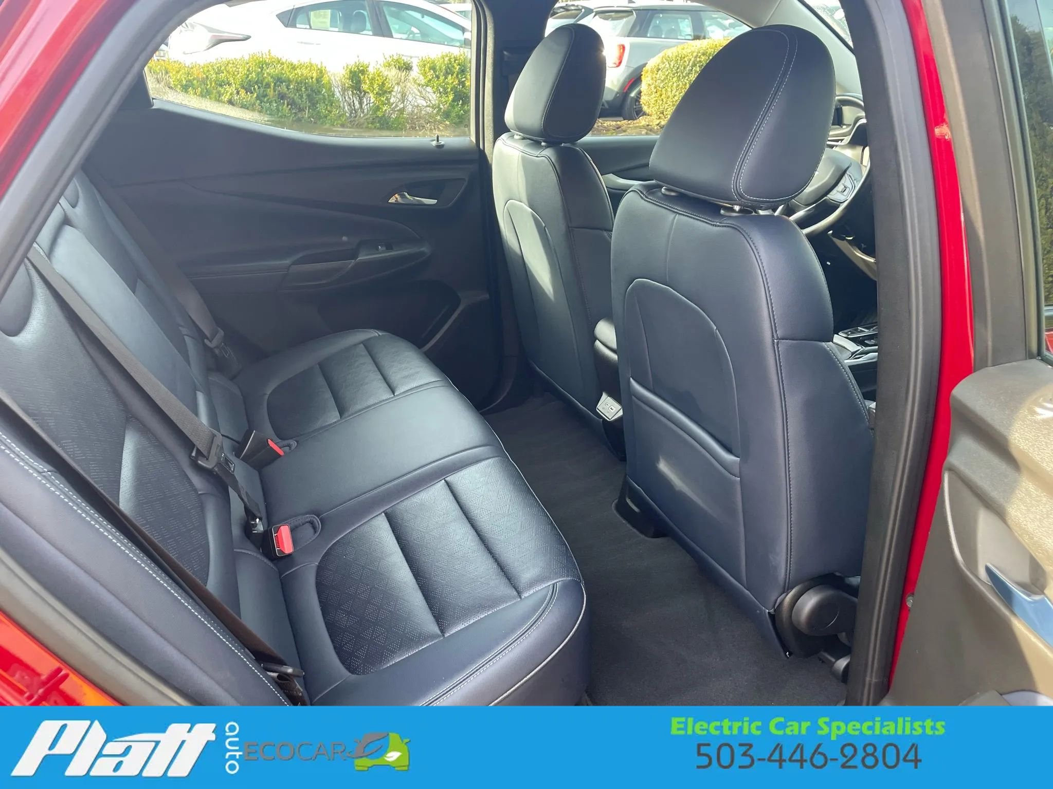 Used 2022 Chevrolet Bolt EUV LT w/ Convenience Package image 46