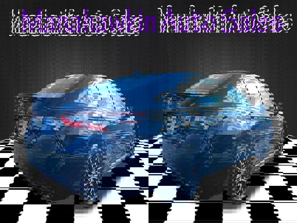 Used 2023 Toyota Camry SE image 2