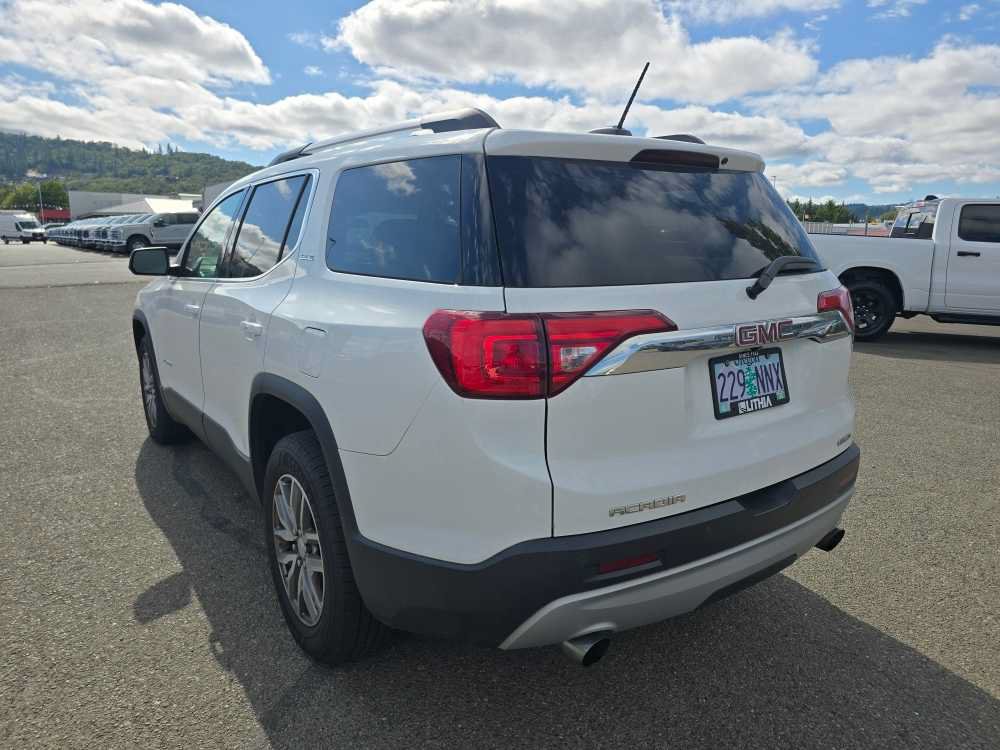 Used 2017 GMC Acadia SLE w/ Driver Alert Package I AWD/4WD image 16