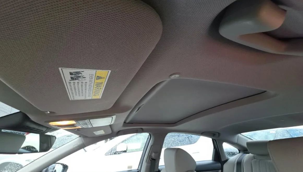 Used 2018 Honda Accord EX-L image 10