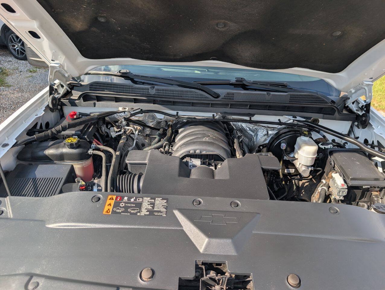 Used 2017 Chevrolet Silverado 1500 W/T w/ Trailering Package RWD image 12