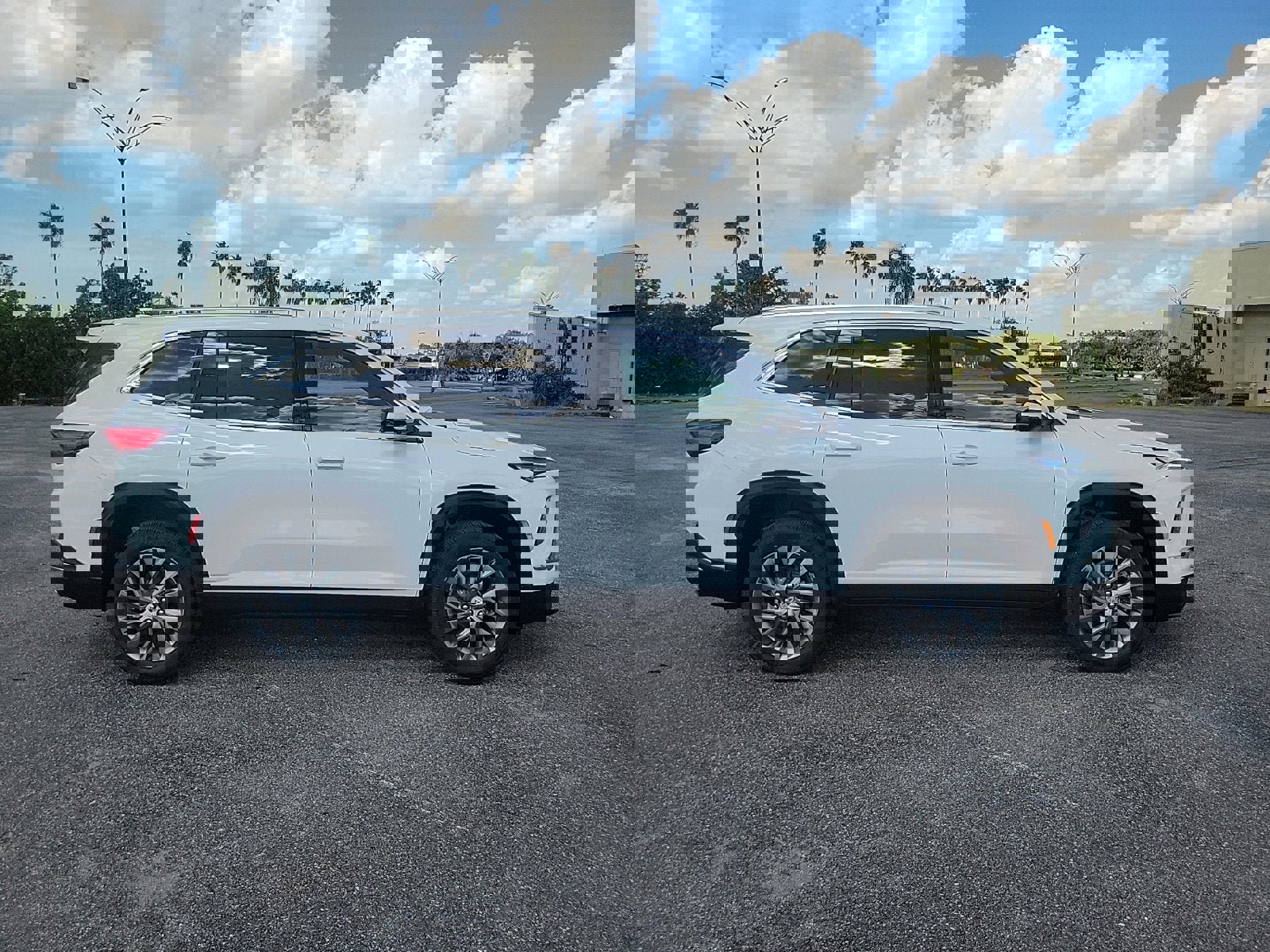 New 2026 Buick Enclave Preferred image 4