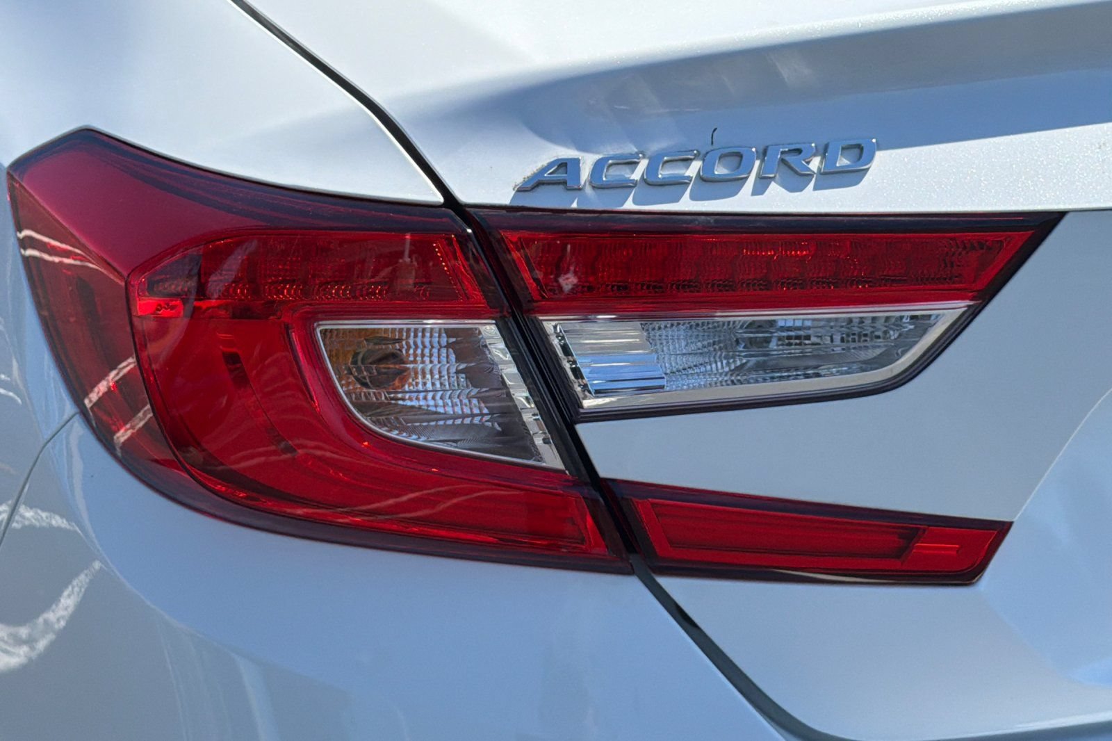 Used 2021 Honda Accord EX-L image 43