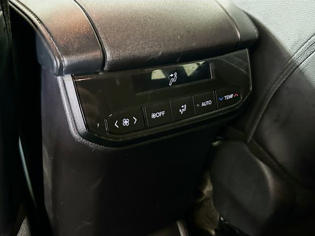 Certified 2025 Toyota Highlander XSE image 26