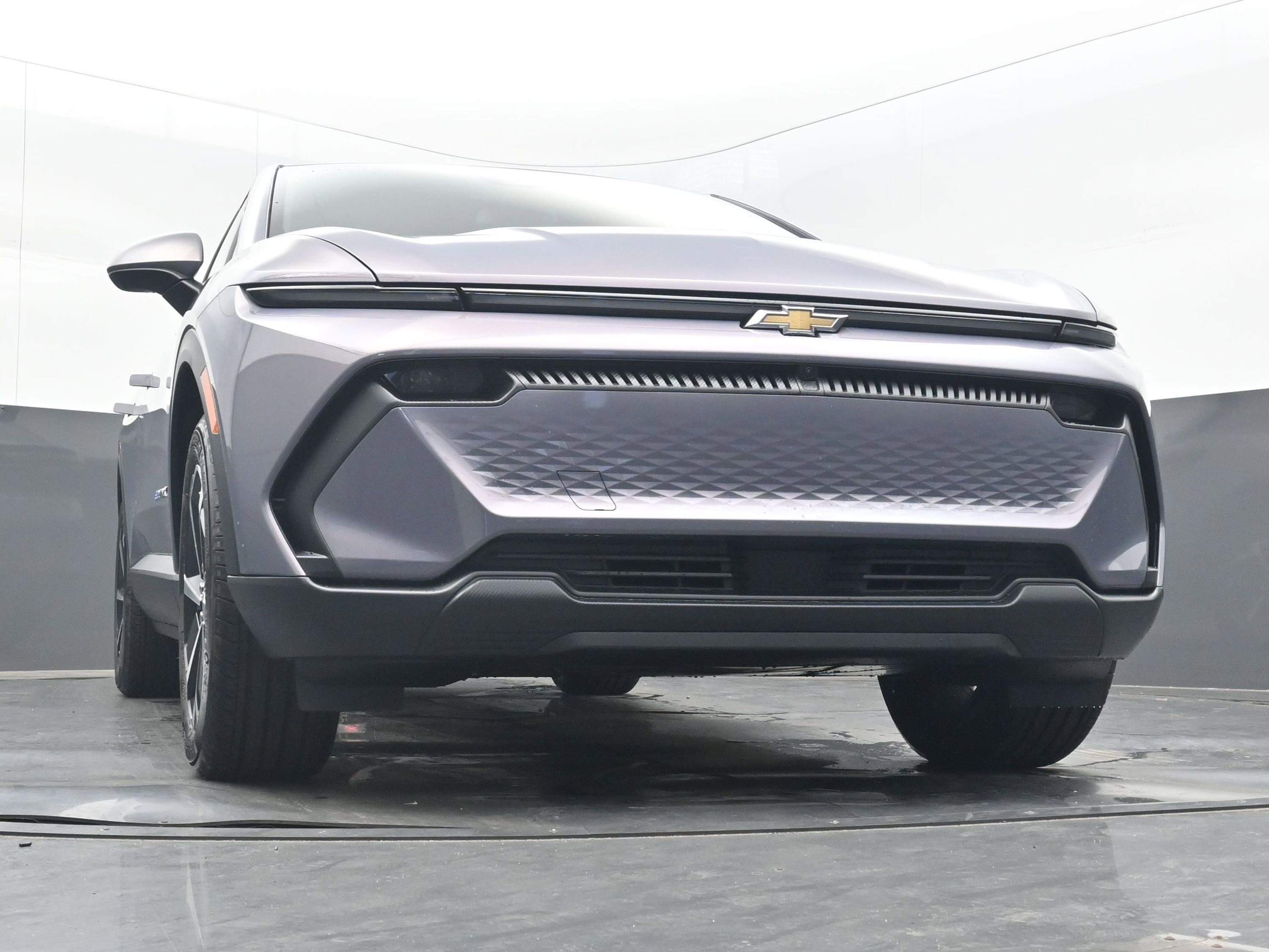 New 2026 Chevrolet Equinox EV LT image 25