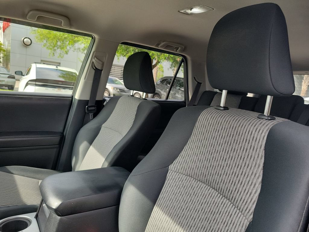 Used 2016 Toyota 4Runner SR5 AWD/4WD image 21