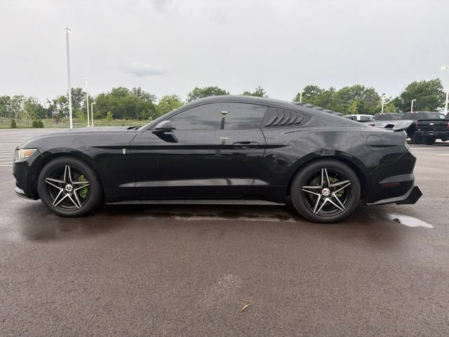 Used 2017 Ford Mustang Premium RWD image 12