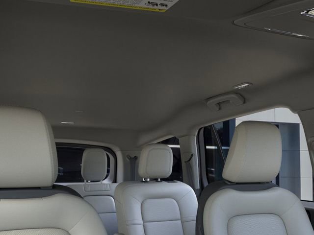 New 2026 Lincoln Aviator 2WD image 22