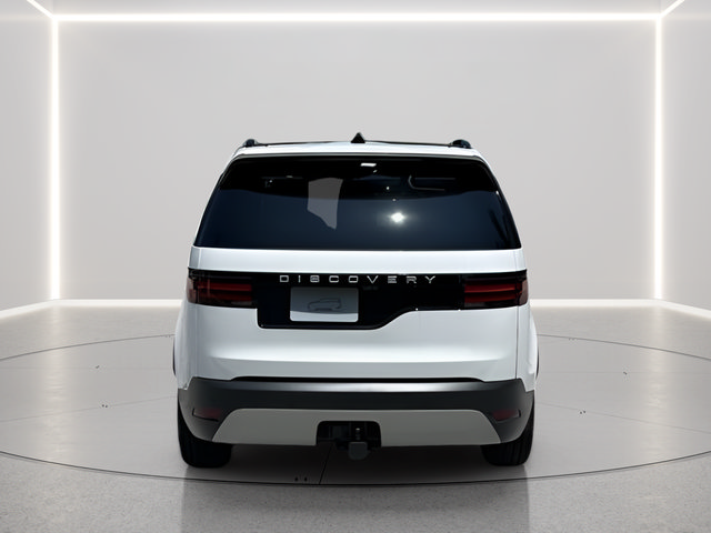 Certified 2025 Land Rover Discovery S AWD/4WD image 4