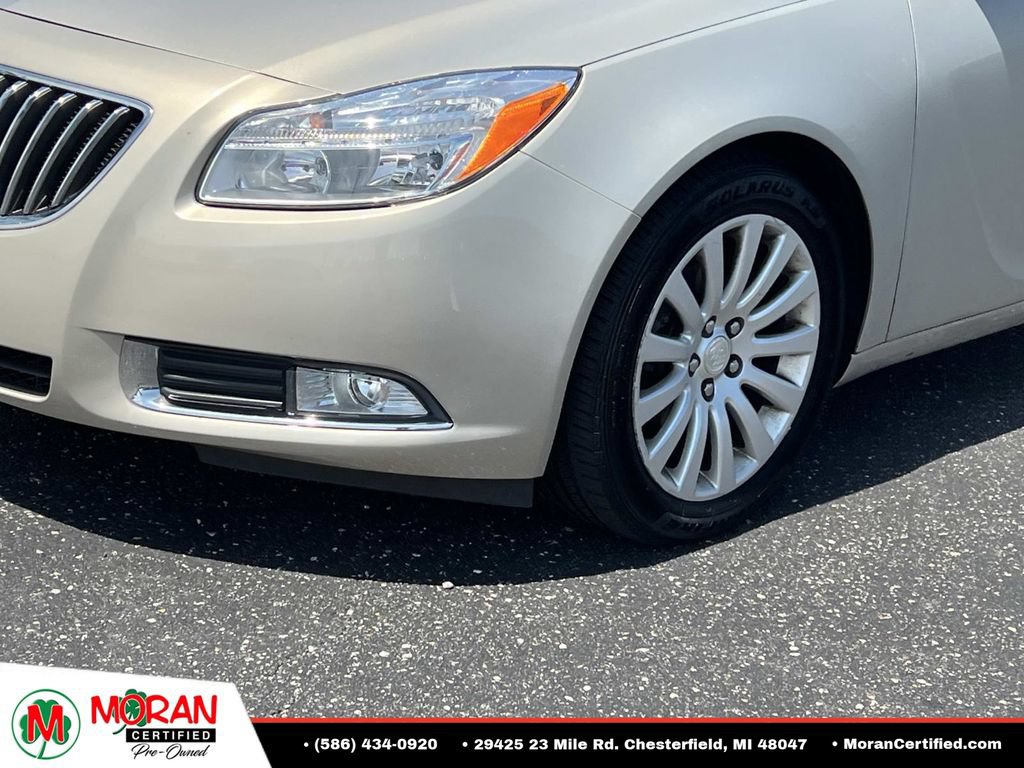 Used 2012 Buick Regal Leather FWD image 8