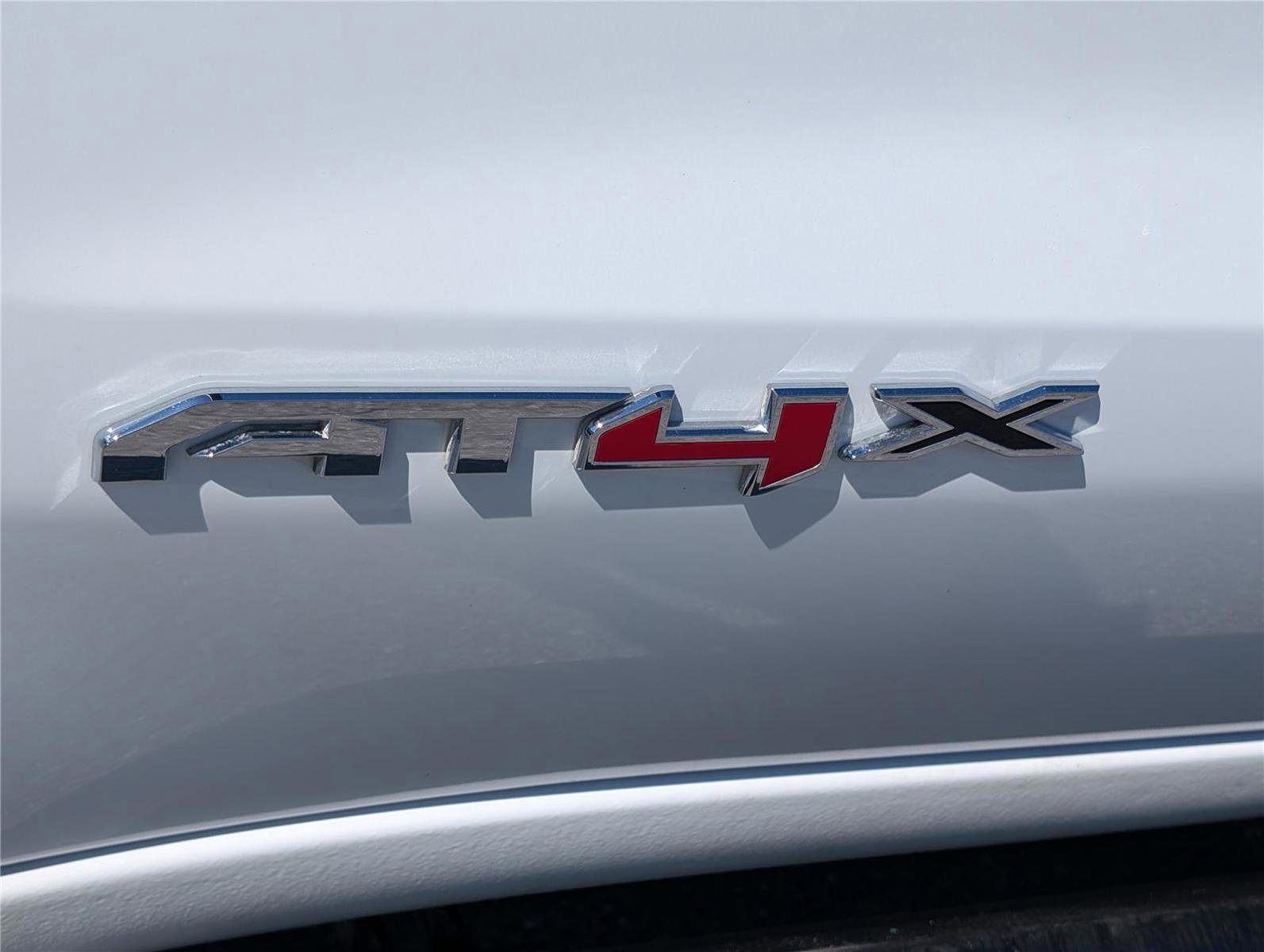 Used 2023 GMC Sierra 1500 AT4X w/ AT4X AEV Edition AWD/4WD image 9