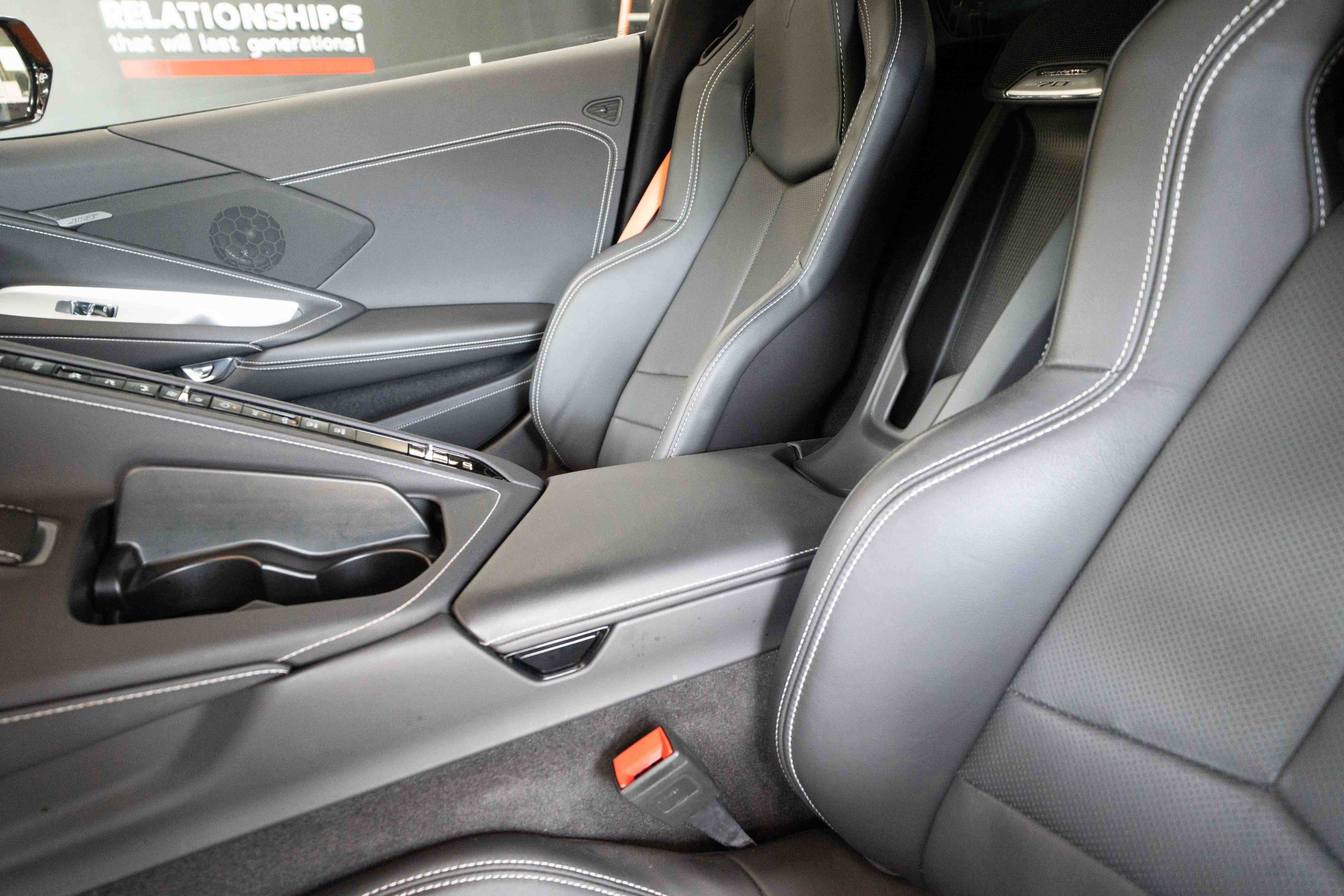 Used 2023 Chevrolet Corvette Stingray Coupe w/ 1LT RWD image 11