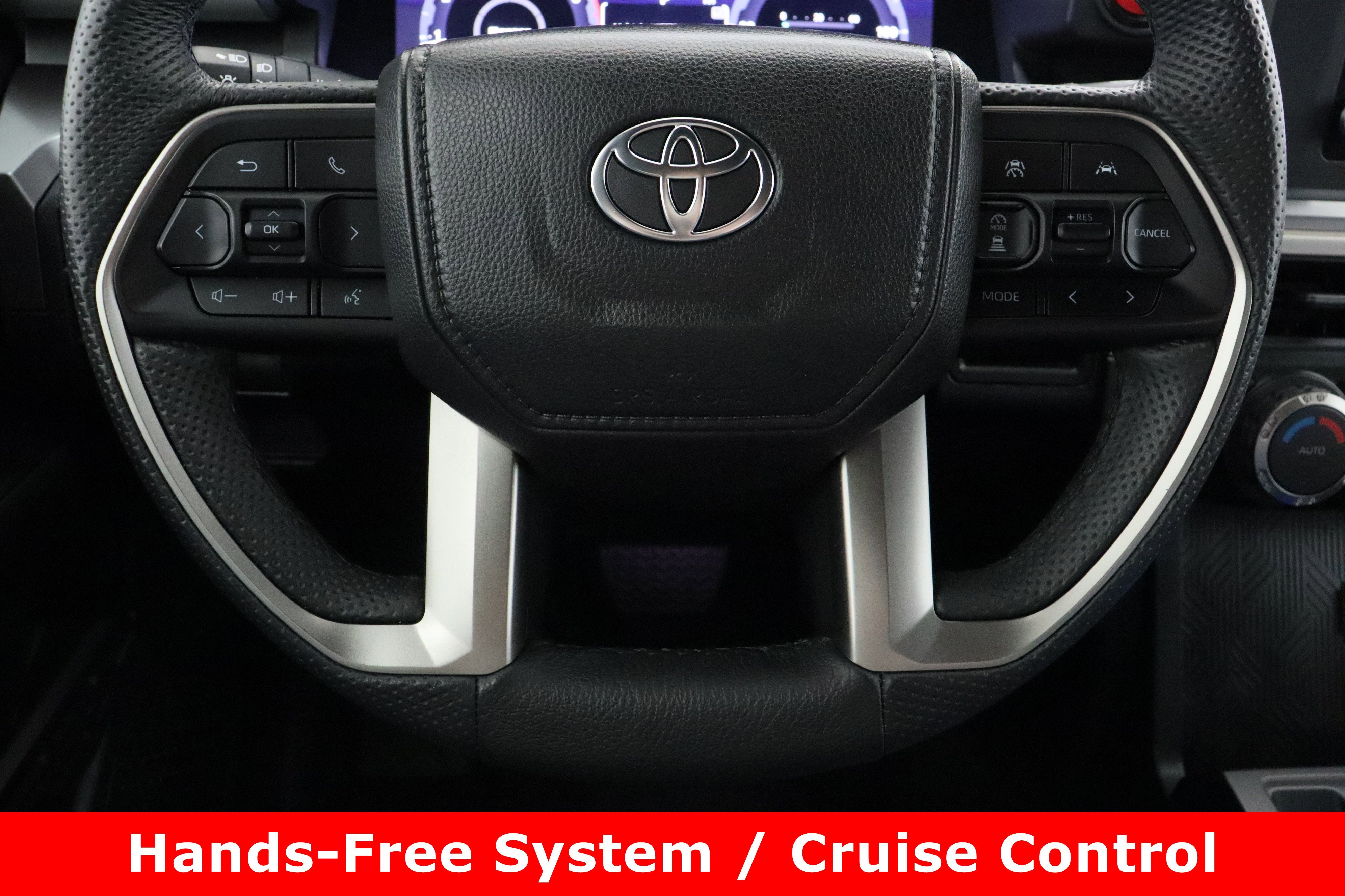 Certified 2025 Toyota Tacoma TRD Off-Road AWD/4WD image 24