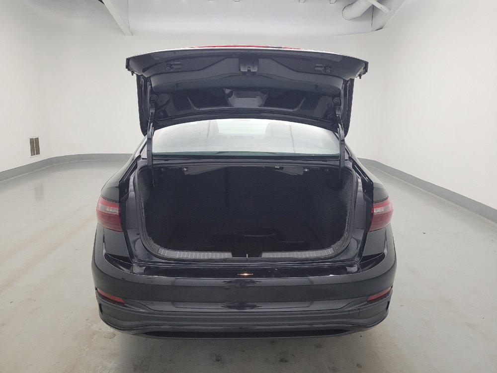 Used 2025 Volkswagen Jetta Sport FWD image 29