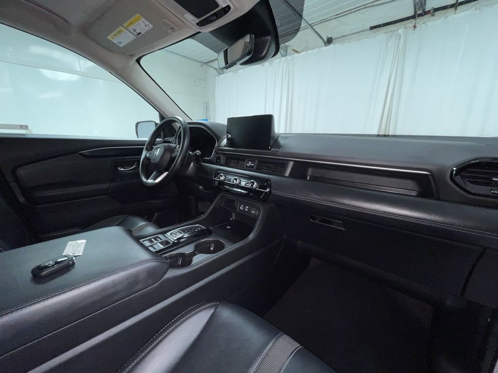 Certified 2025 Honda Pilot EX-L image 11