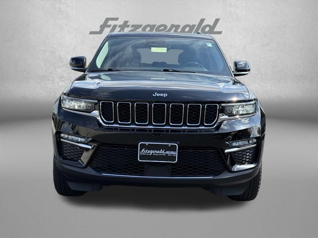Used 2023 Jeep Grand Cherokee Limited AWD/4WD image 3