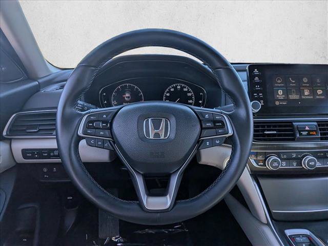 Used 2018 Honda Accord Touring image 12