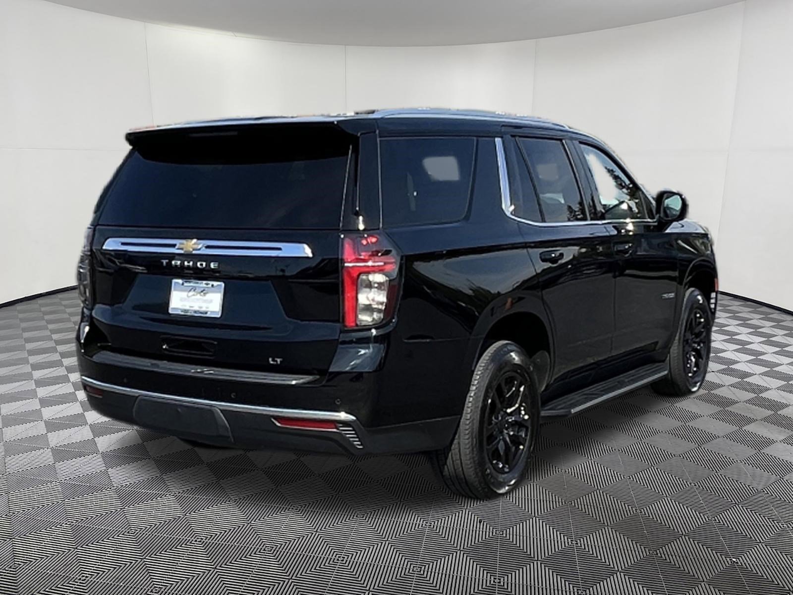 Used 2023 Chevrolet Tahoe LT AWD/4WD image 6