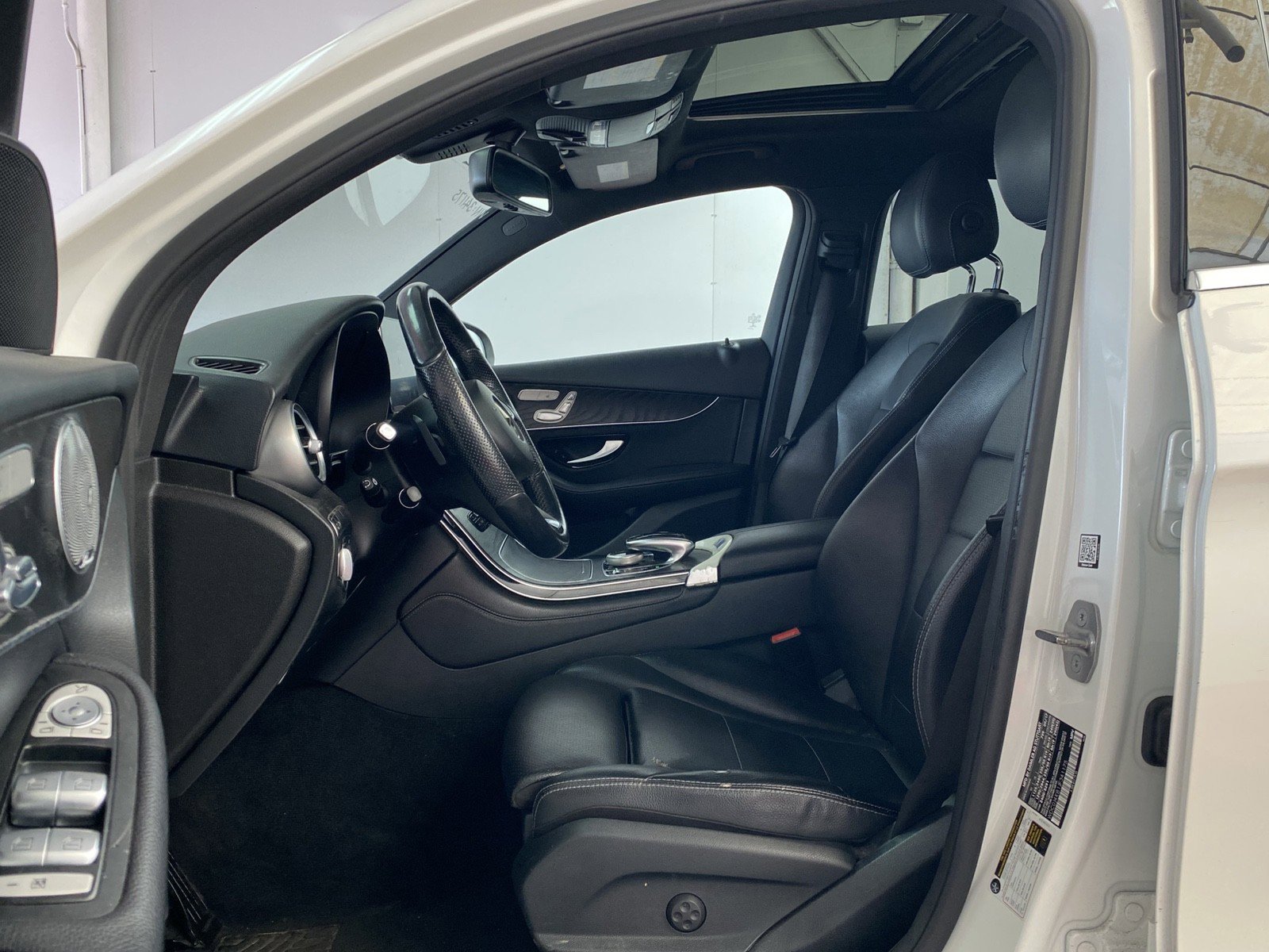 Used 2018 Mercedes-Benz GLC 300 4MATIC Coupe image 20