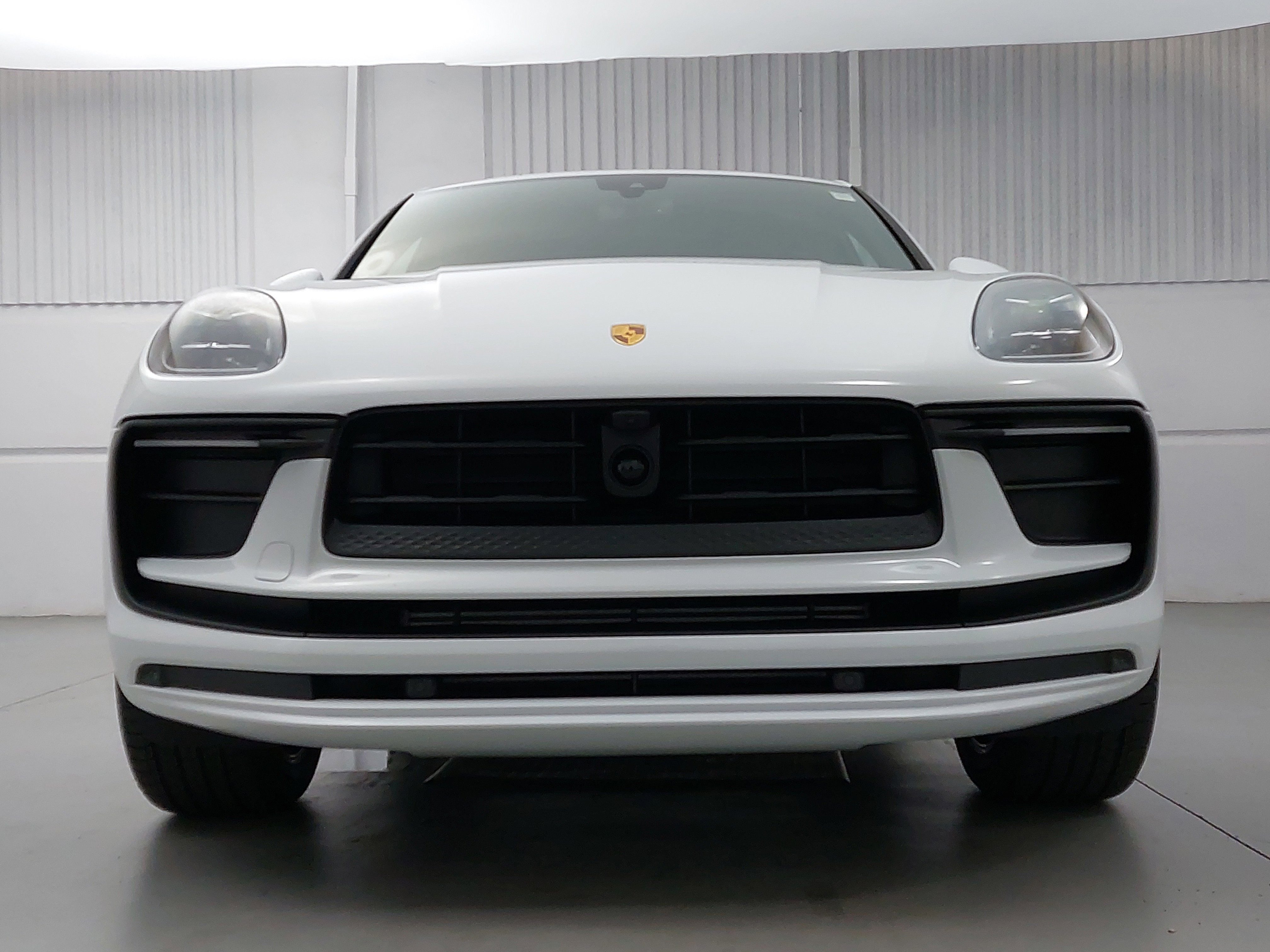 New 2026 Porsche Macan image 10