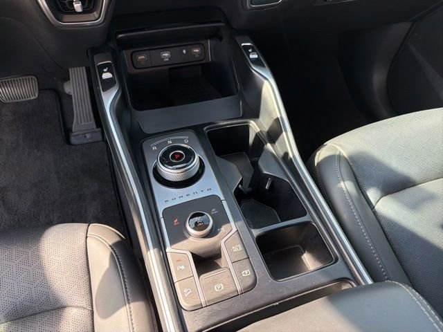 Used 2023 Kia Sorento EX AWD/4WD image 26