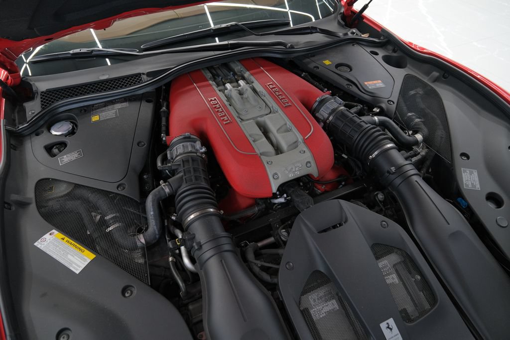 Used 2021 Ferrari 812 GTS RWD image 43
