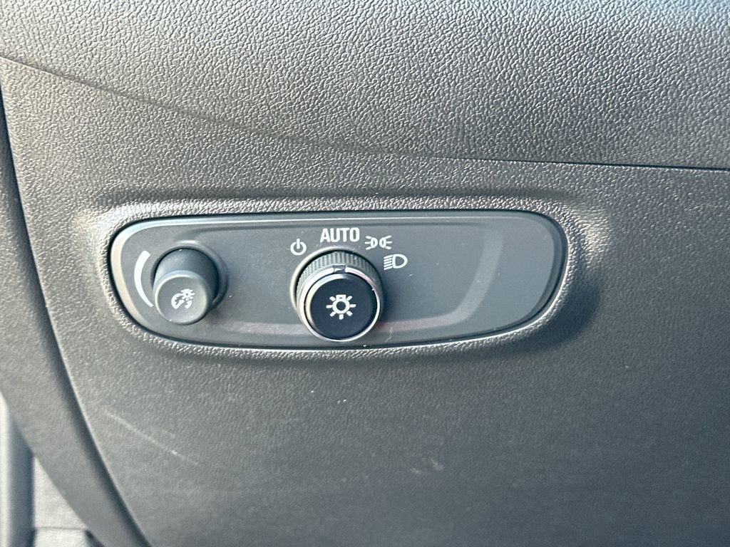 Certified 2024 Chevrolet Equinox RS image 11