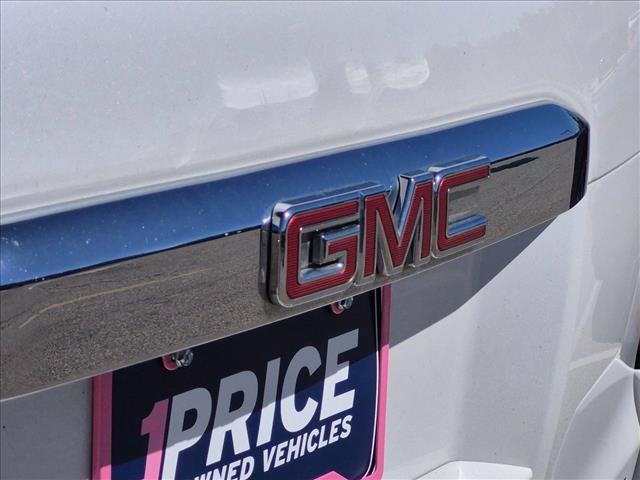 Used 2016 GMC Yukon Denali w/ Open Road Package AWD/4WD image 5