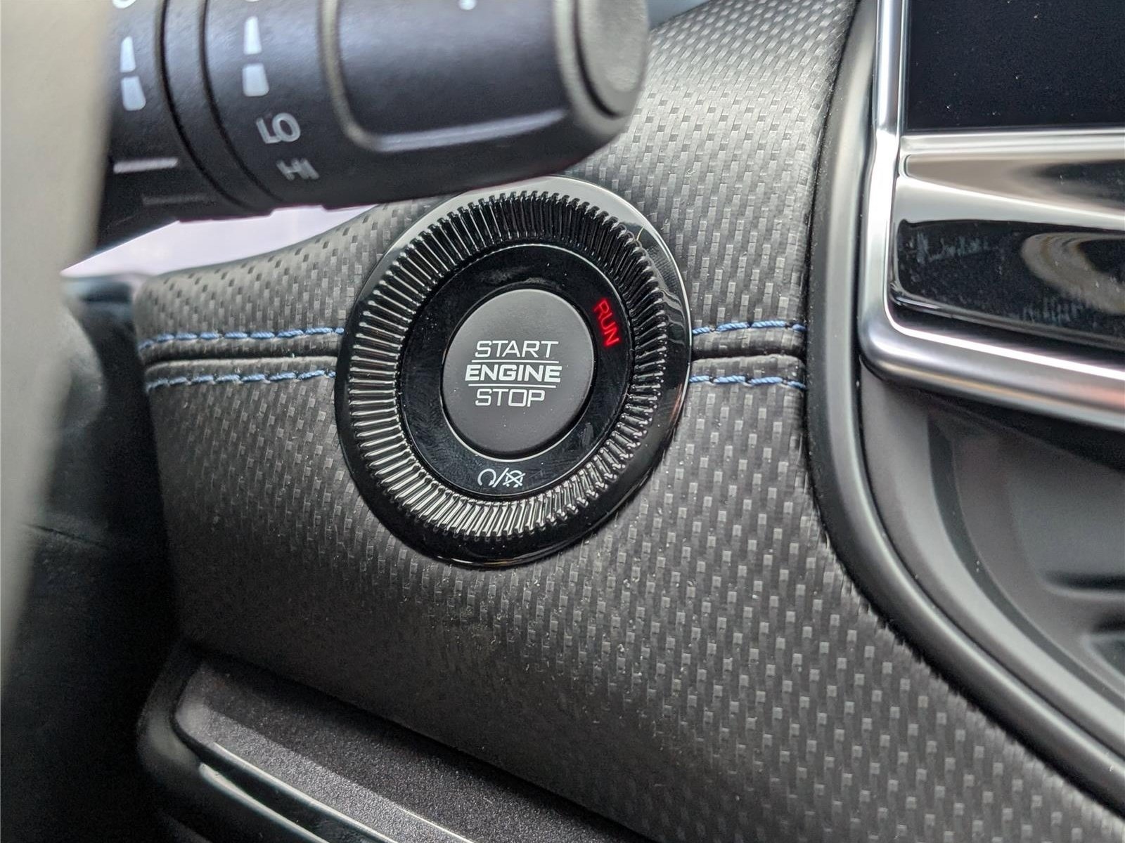 New 2026 Jeep Compass Latitude AWD/4WD image 18