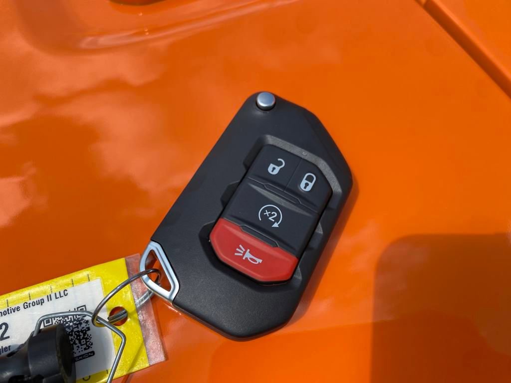 New 2025 Jeep Wrangler Unlimited Rubicon image 29