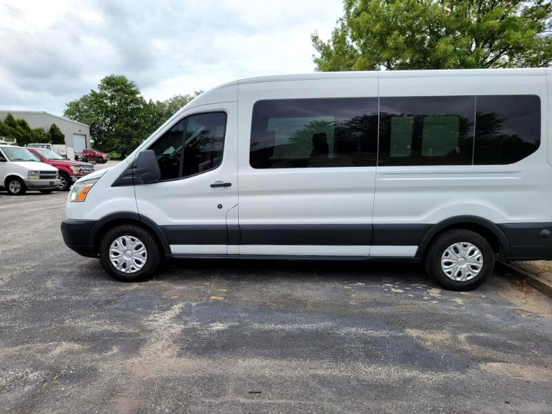 Used 2018 Ford Transit 350 XLT image 36