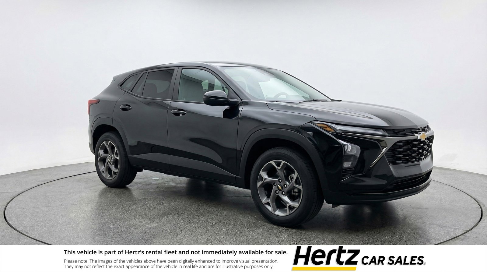 Used 2025 Chevrolet Trax LT image 1