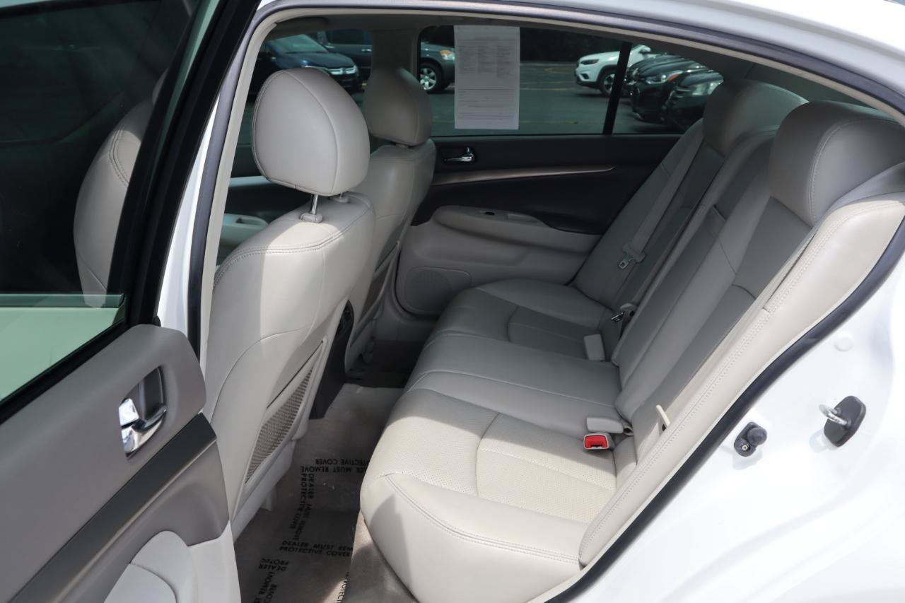 Used 2011 INFINITI G25 x w/ Moonroof Pkg AWD/4WD image 14