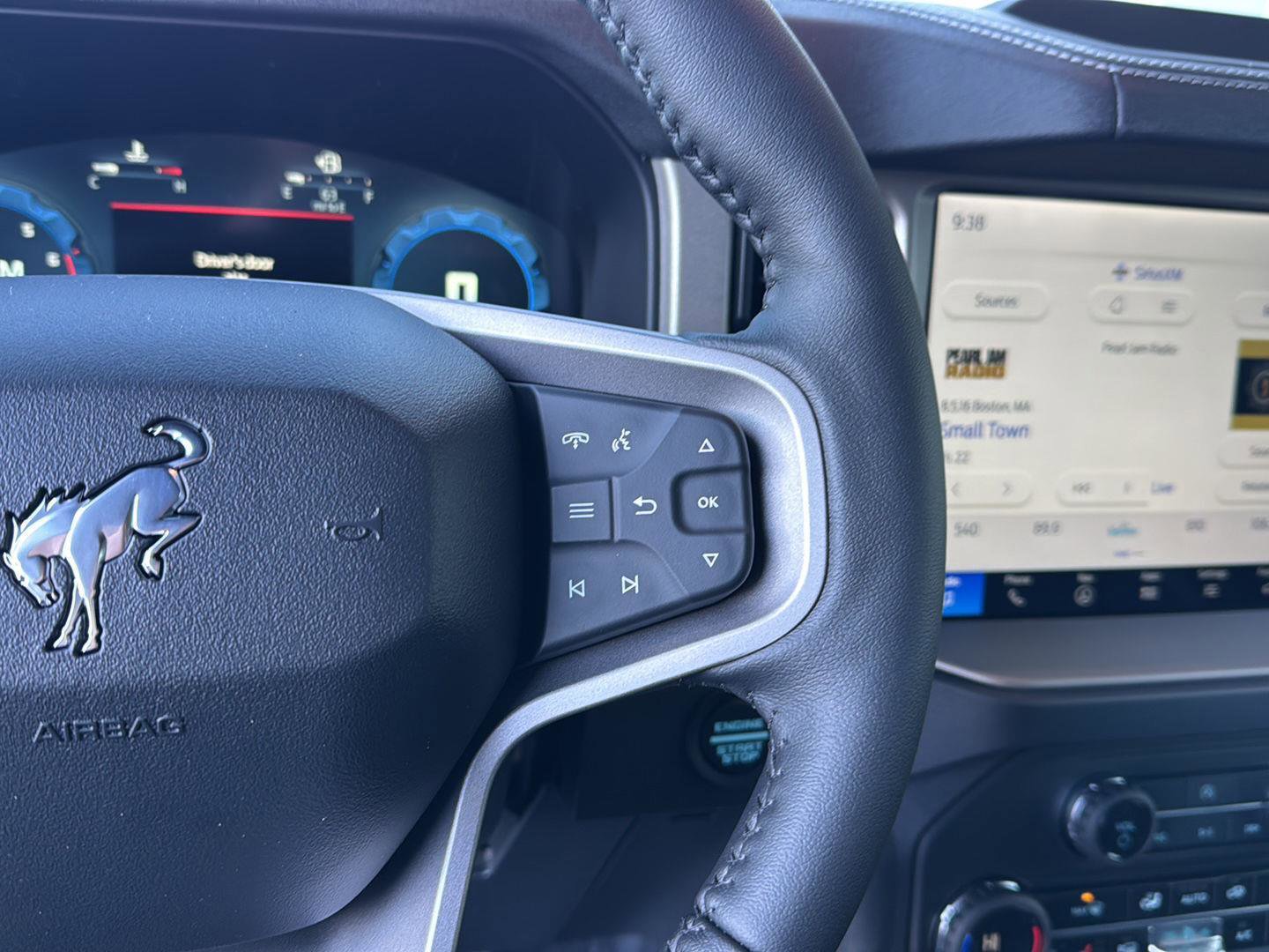 New 2025 Ford Bronco Outer Banks image 28