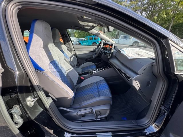 New 2026 Volkswagen Golf w/ Euro Style Package AWD/4WD image 24