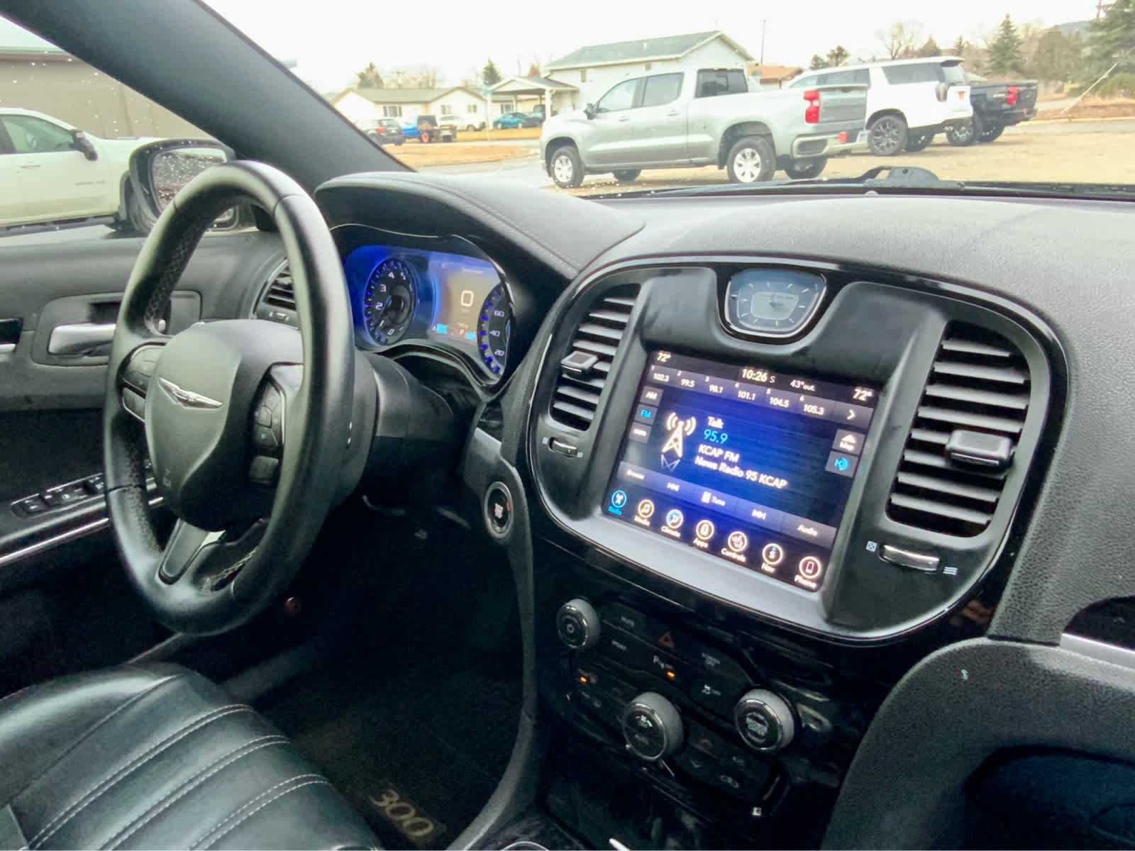 Used 2017 Chrysler 300 S w/ 300S Premium Group image 40