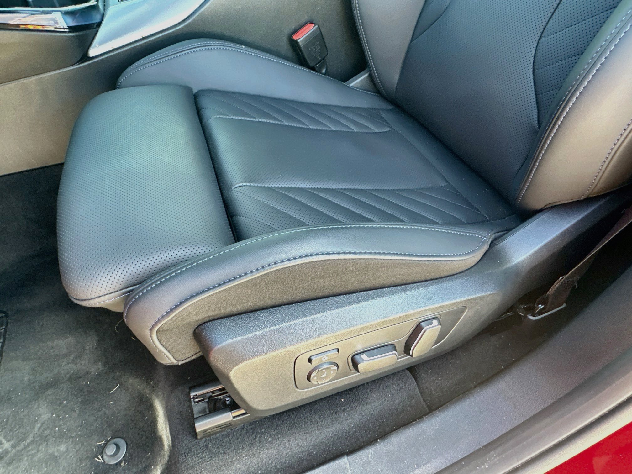 Certified 2026 BMW X3 M50 w/ Premium Package AWD/4WD image 17