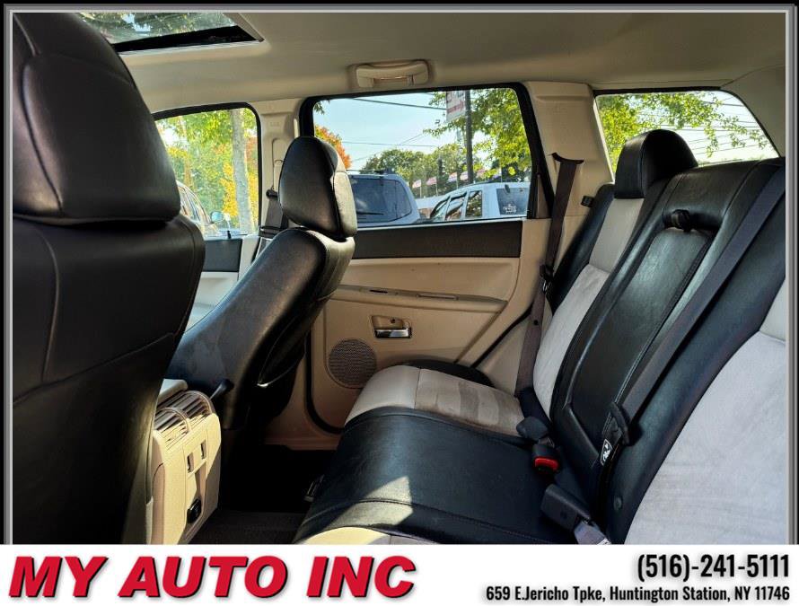 Used 2010 Jeep Grand Cherokee Limited w/ Quadra-Drive II 4X4 Group image 32