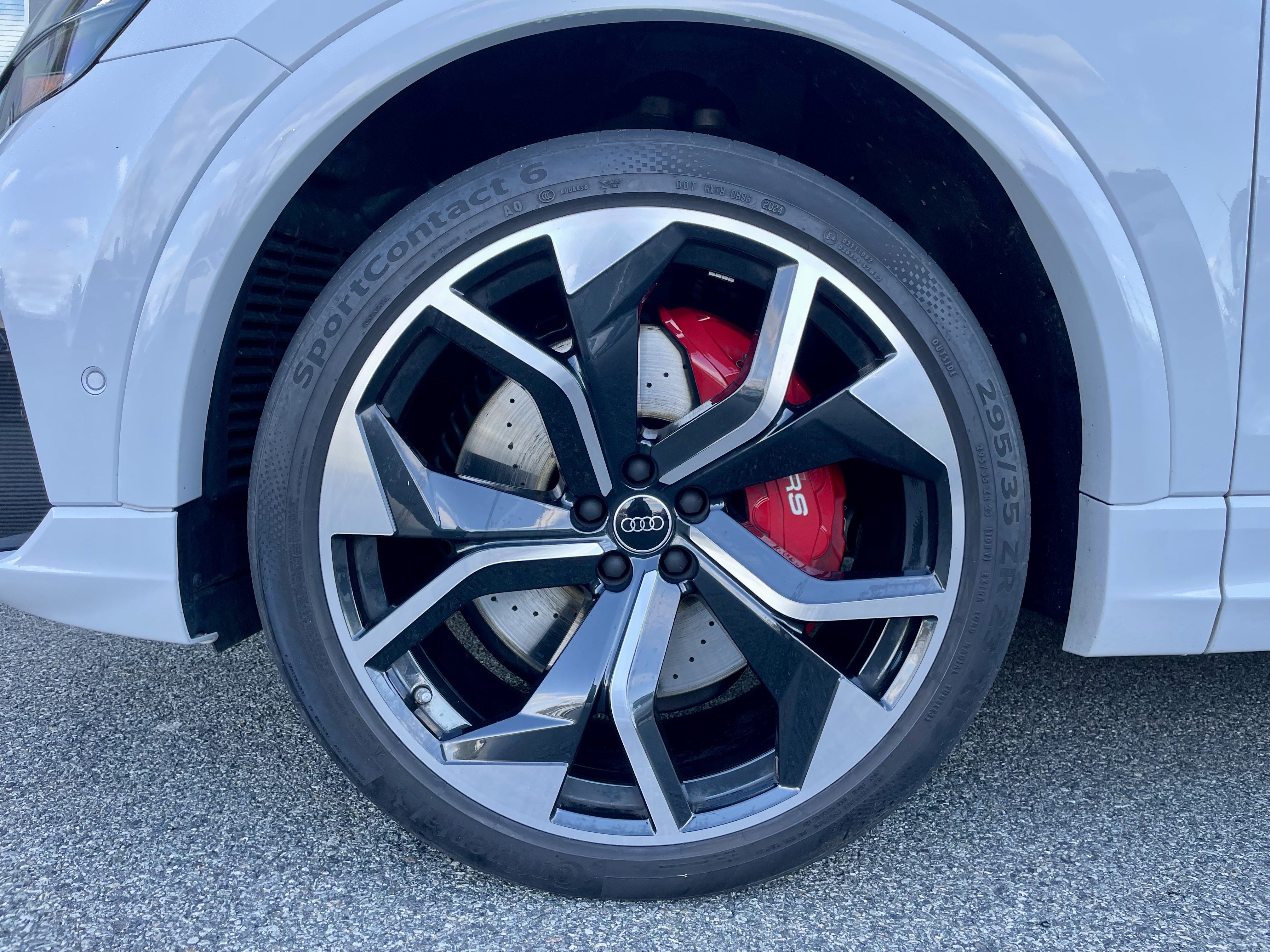 Used 2024 Audi RS Q8 4.0T image 9