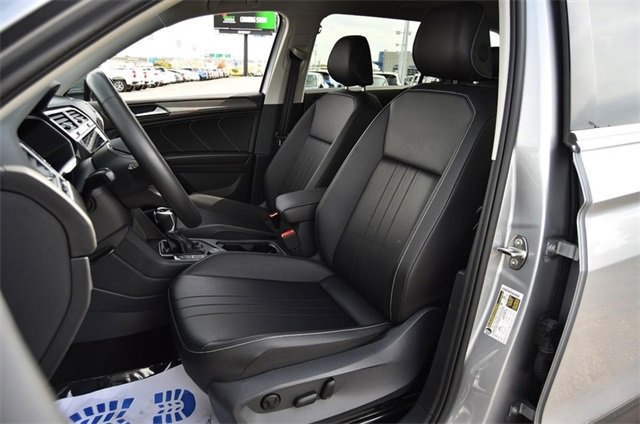 Certified 2024 Volkswagen Tiguan SE image 20