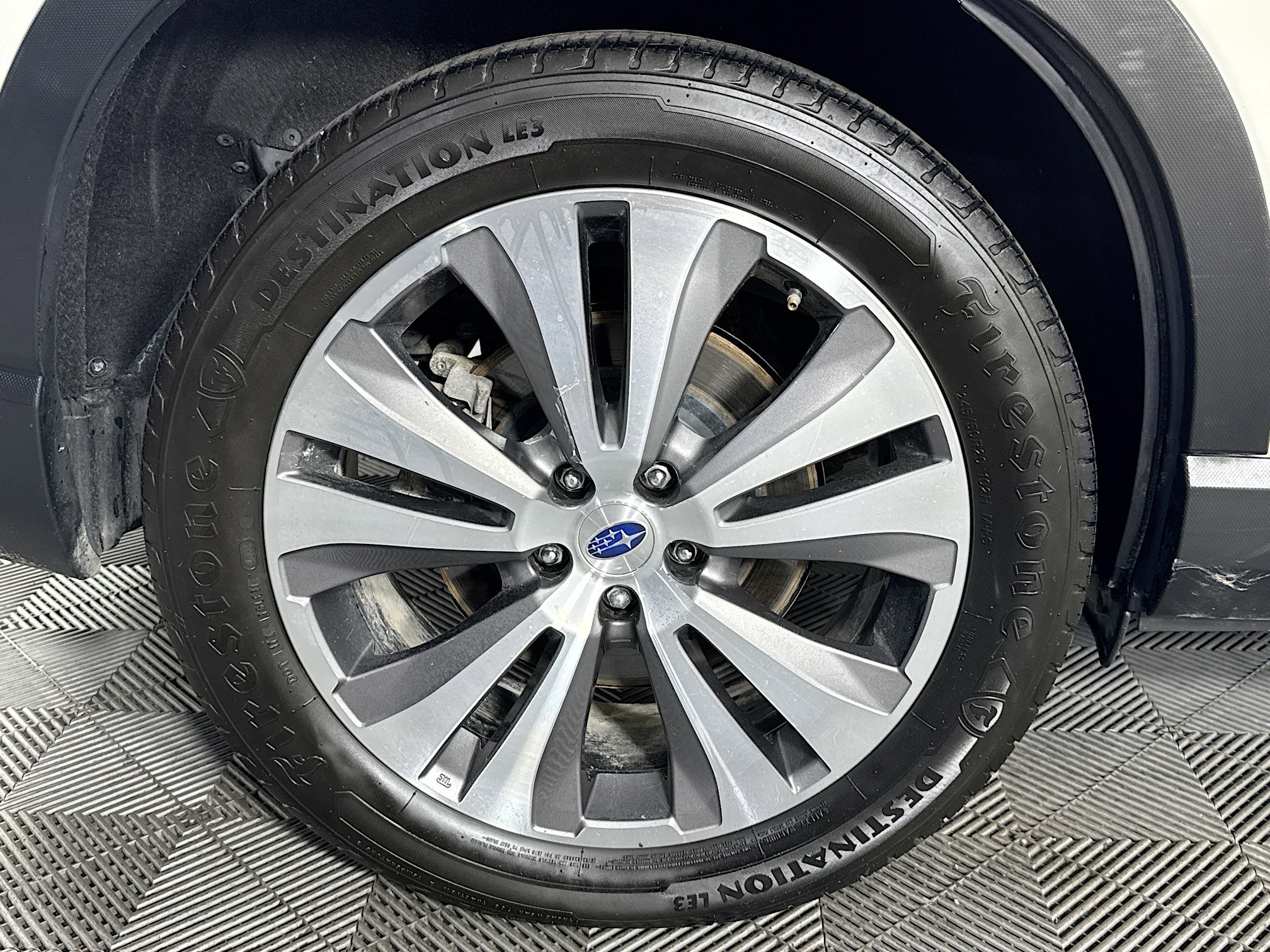 Used 2021 Subaru Ascent Touring image 32