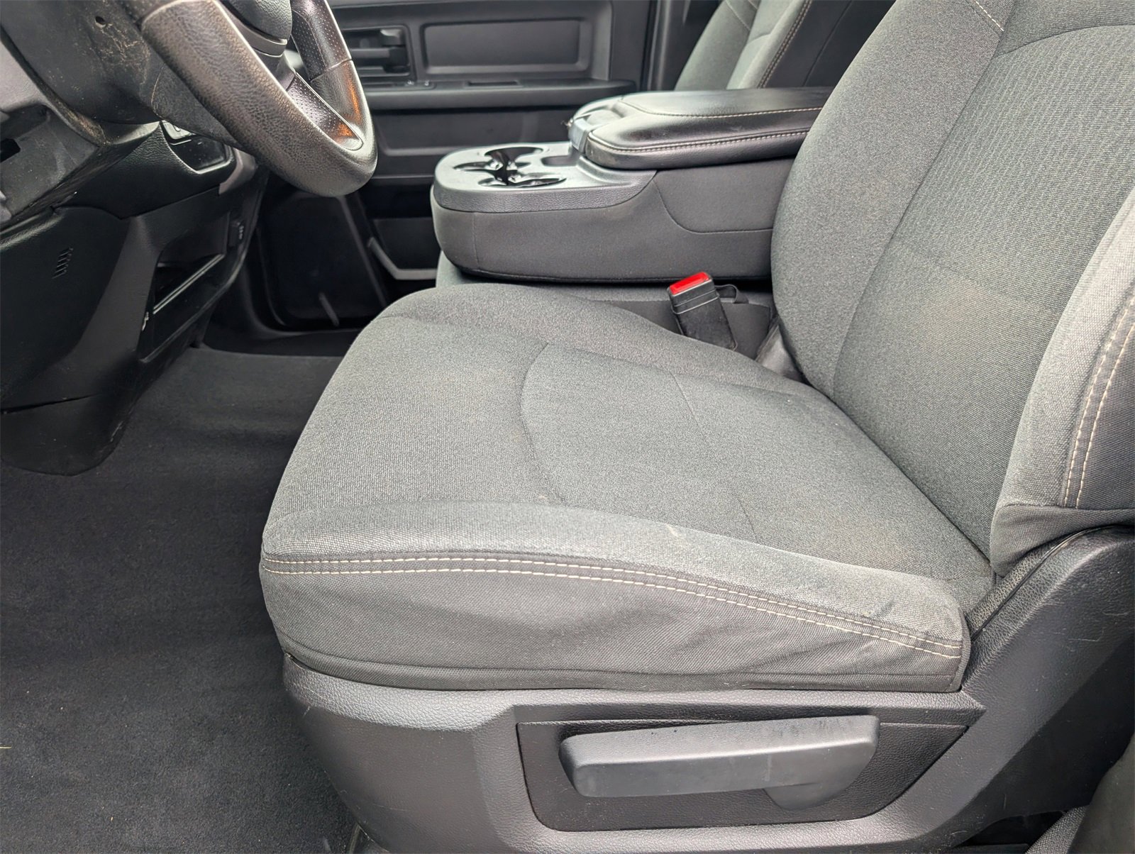 Used 2020 RAM 3500 Tradesman image 16