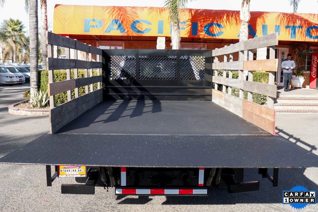 Used 2018 Ford F550 4x4 Crew Cab Super Duty image 9