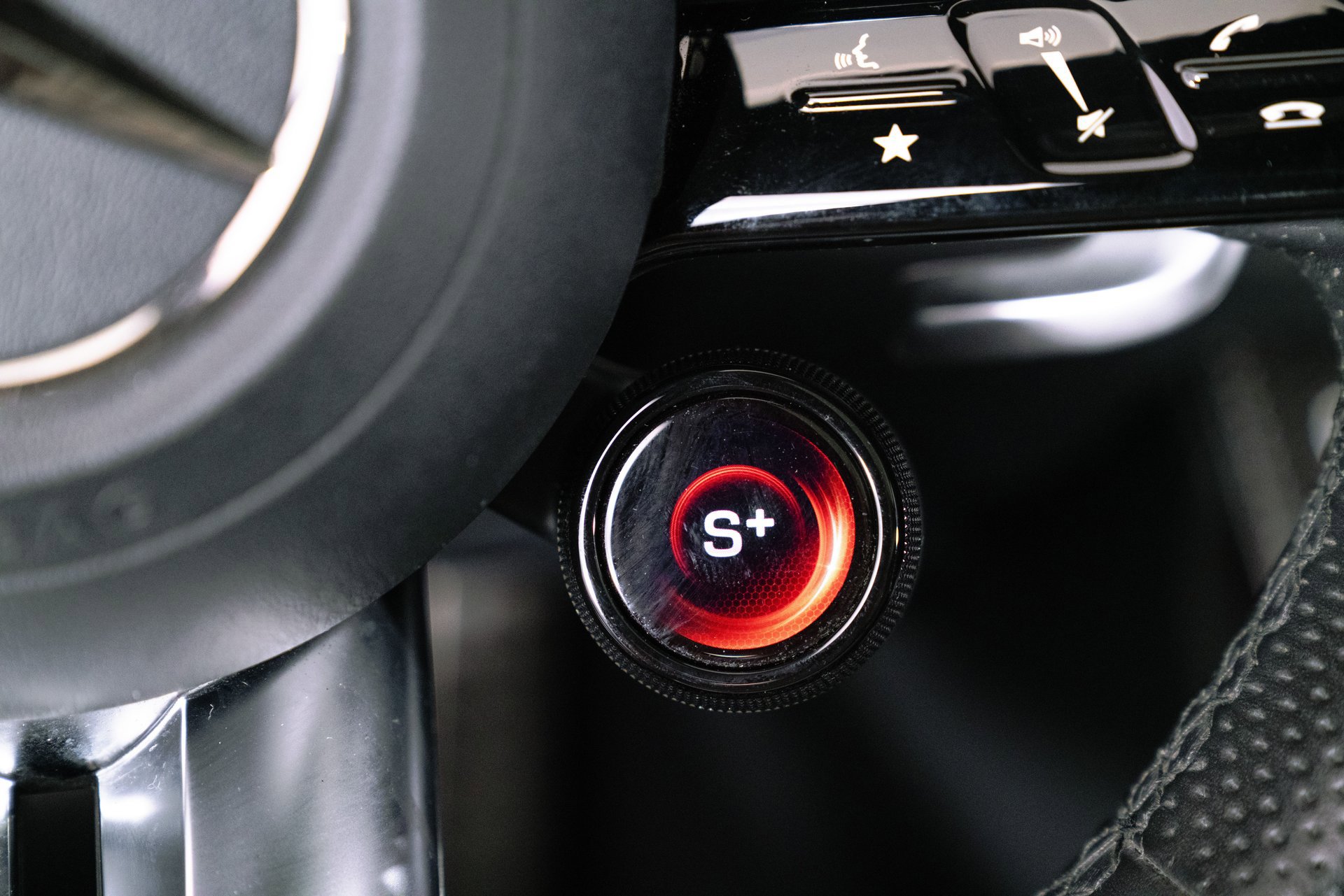 Used 2023 Mercedes-Benz E 63 AMG S image 32