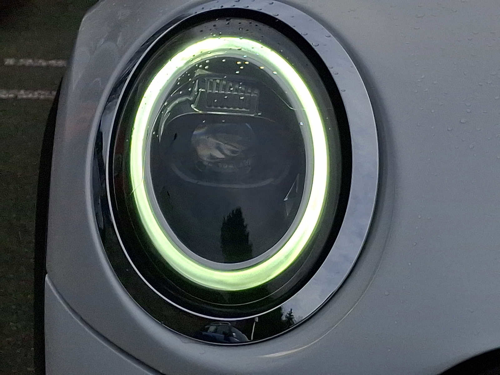 Certified 2023 MINI Cooper 4-Door Hardtop image 9