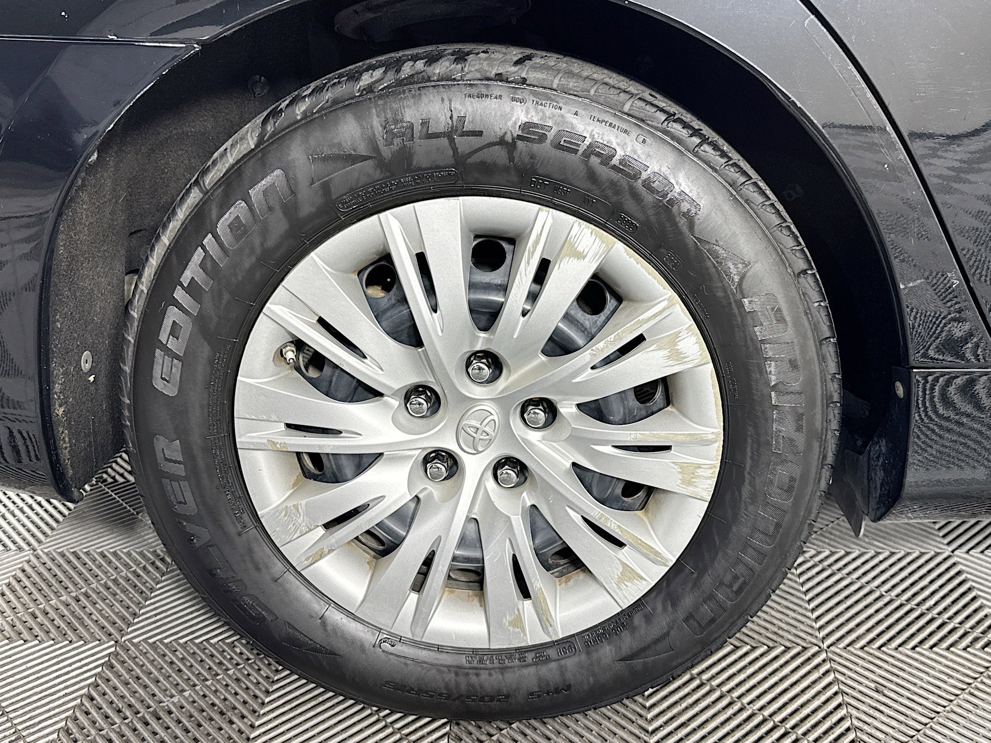 Used 2014 Toyota Camry SE image 29