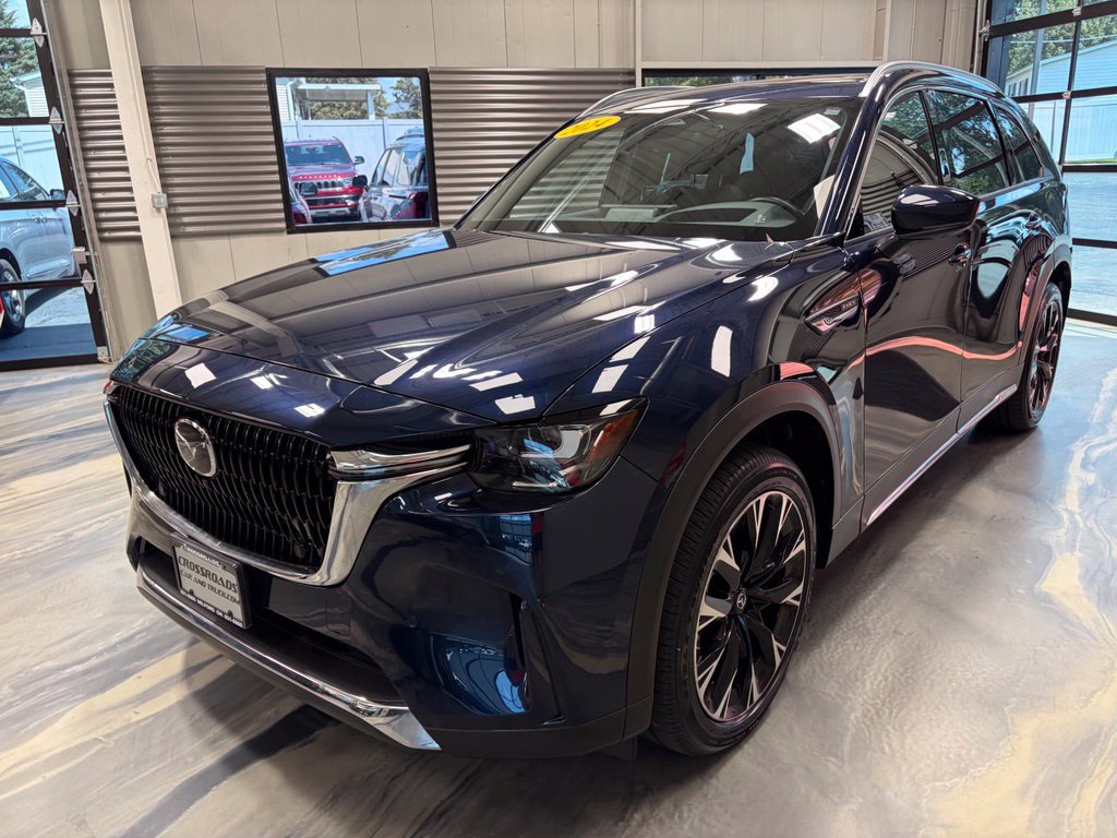 Used 2024 MAZDA CX-90 Plug-In Hybrid w/ Premium Plus AWD/4WD image 3