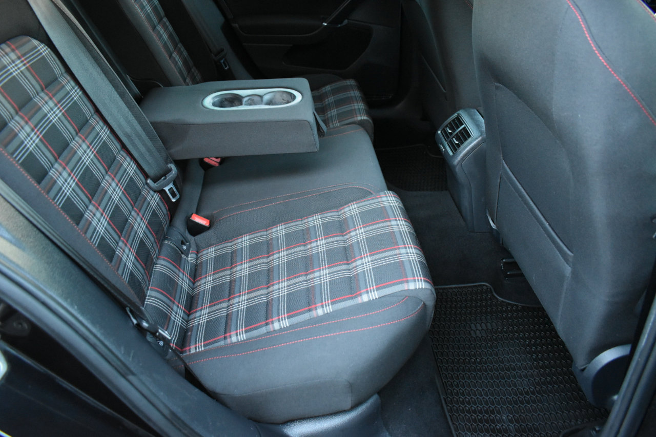 Used 2017 Volkswagen GTI S image 27