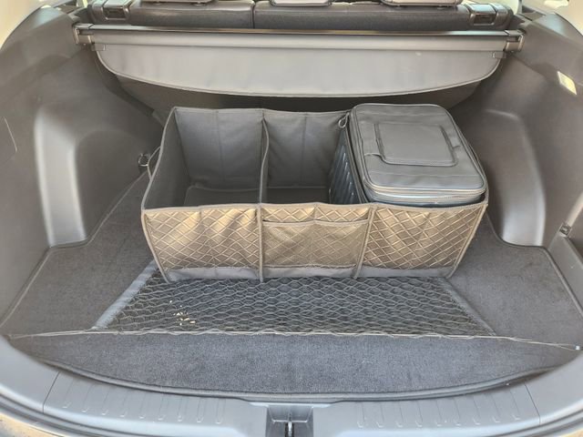 Used 2025 Toyota RAV4 XLE Premium image 23